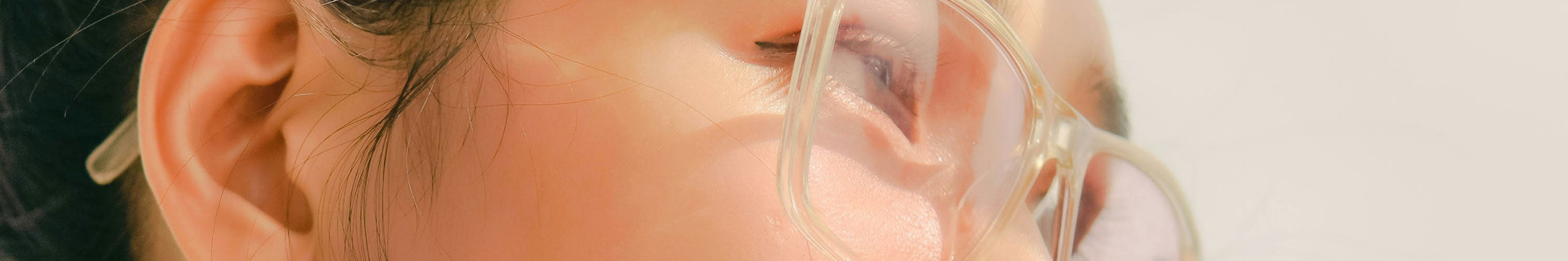 メガネフレームを探す