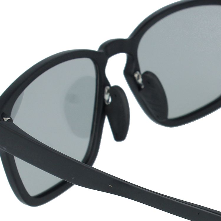 バクネル サングラス 調光偏光サングラス BAKKNEL BNS 603-1 52サイズ スクエア | 紫外線 対策 おすすめ 人気 プレゼント 運転 ドライブ レジャー キャンプ アウトドア 釣り フィッシング 海 川 山 春 夏 秋 冬 ランニング