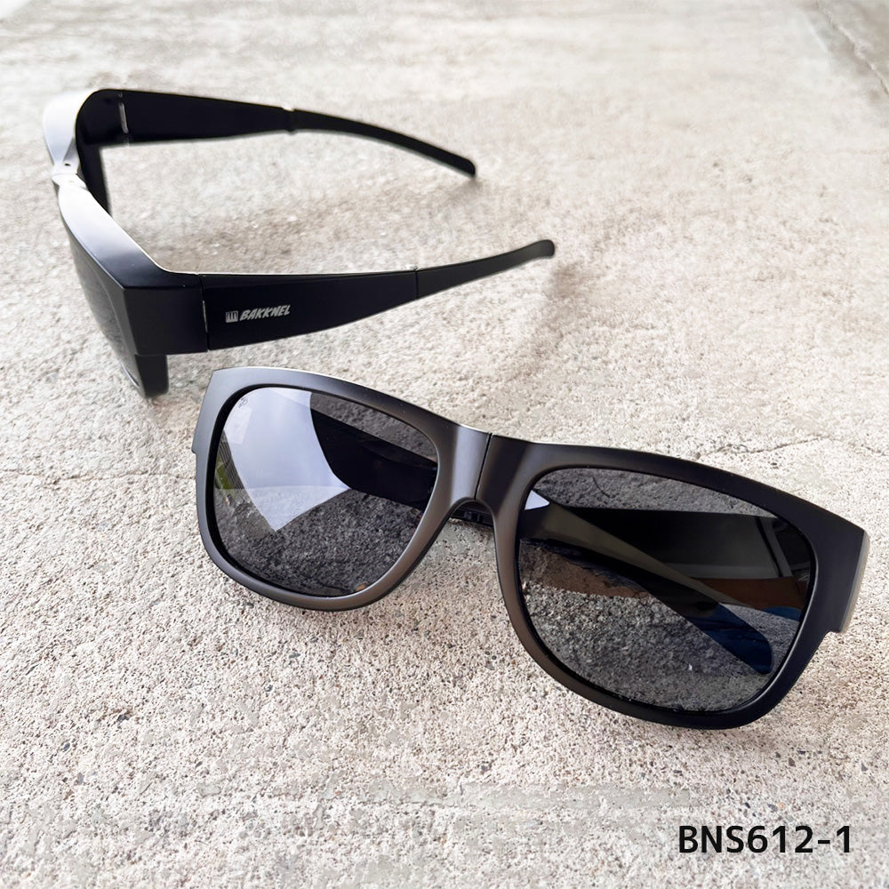 バクネル 偏光サングラス アジアンフィット BAKKNEL BNS612 全2カラー 57サイズ ウェリントン型 折り畳み フォールディング ポラライズド コンパクト ユニセックス メンズ レディース