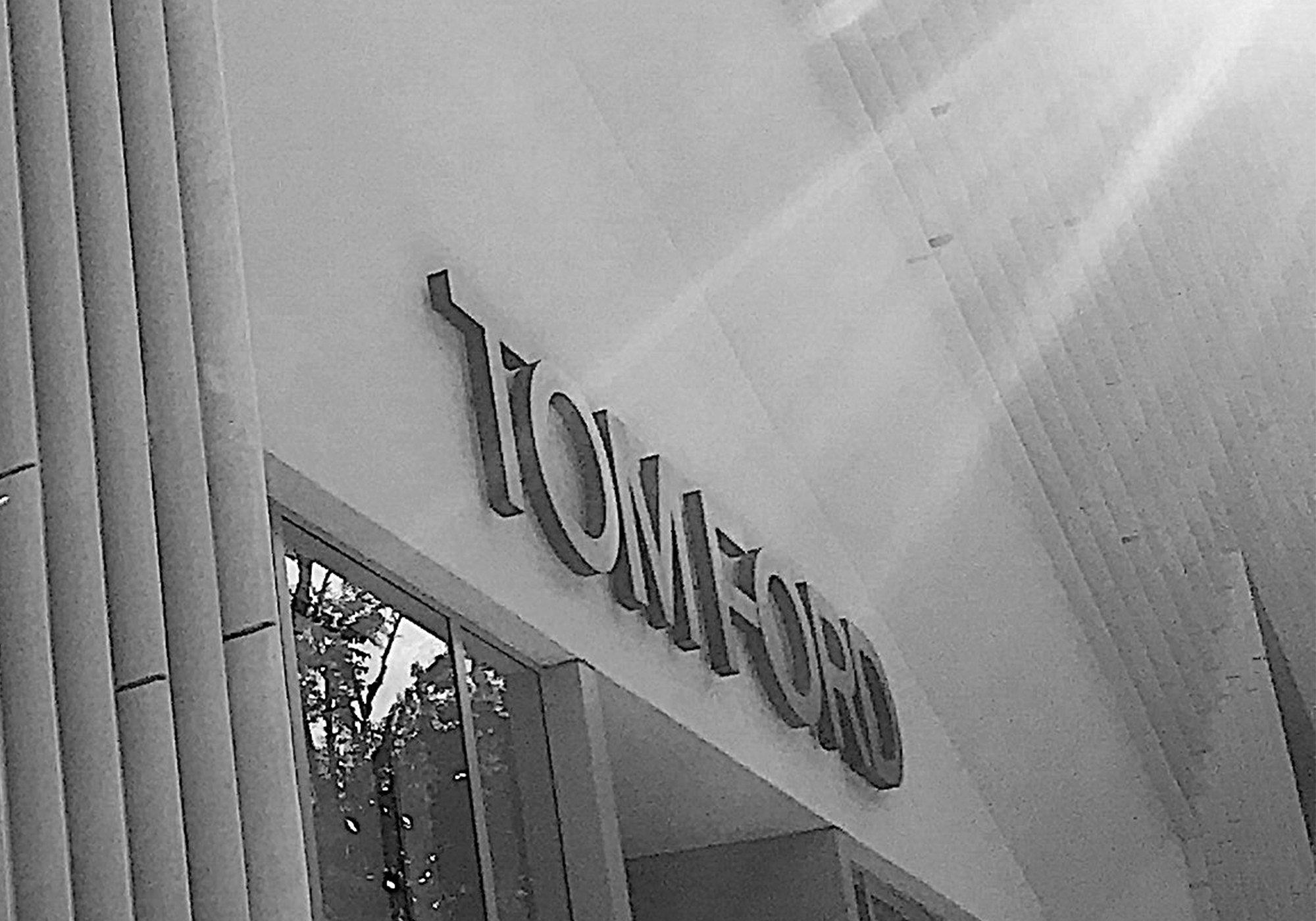 トムフォード(TOM FORD)トムフォードとは