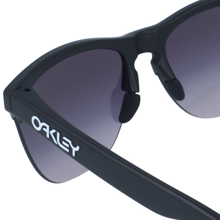 オークリー サングラス フロッグスキン ライト プリズム レギュラーフィット OAKLEY FROGSKINS LITE OO9374-49 63サイズ ウェリントン型 グラデーションレンズ ハイブリッジフィット ユニセックス メンズ レディース