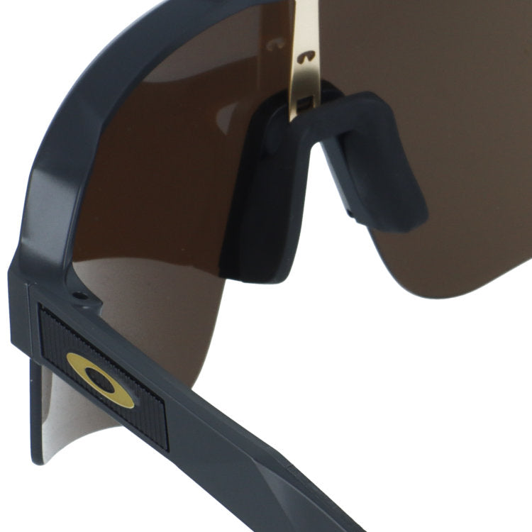 オークリー サングラス スートロライトスウィープ プリズム ミラーレンズ アジアンフィット OAKLEY SUTRO LITE SWEEP OO9465-1739 139サイズ スポーツ型 交換用ノーズパッド付き ランニング 野球 テニス 一眼レンズ ユニセックス メンズ レディース