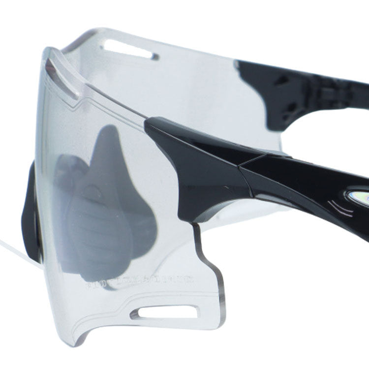 【訳あり】オークリー サングラス サイバーゼロ 調光サングラス アジアンフィット OAKLEY CYBR ZERO OO9512D-0639 139サイズ スポーツ型 ユニセックス メンズ レディース ローブリッジフィット 大きめサイズ ビッグシルエット