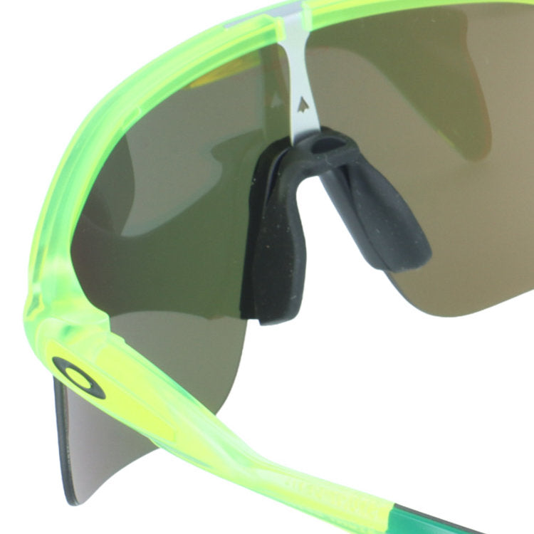 オークリー サングラス スタントデビル プリズム ミラーレンズ ハイブリッジフィット(レギュラーフィット) OAKLEY STUNT DEVIL OO9517-0339 139サイズ レクタングル型 ハイパーグリップ バランスドウエイト 交換用ノーズパッド付 メンズ レディース