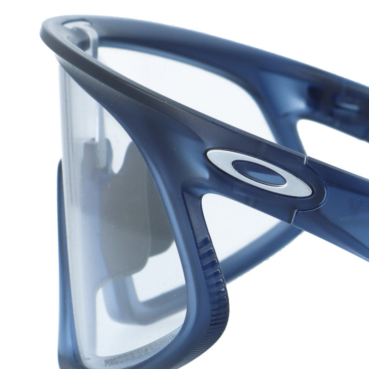 オークリー サングラス アールエスブイ 調光サングラス プリズム アジアンフィット（フレキシブルノーズパッド） OAKLEY RSLV OO9484D-0749 149サイズ スポーツ型 紫外線で色が変わる フォトクロミック 一眼レンズ ユニセックス メンズ レディース