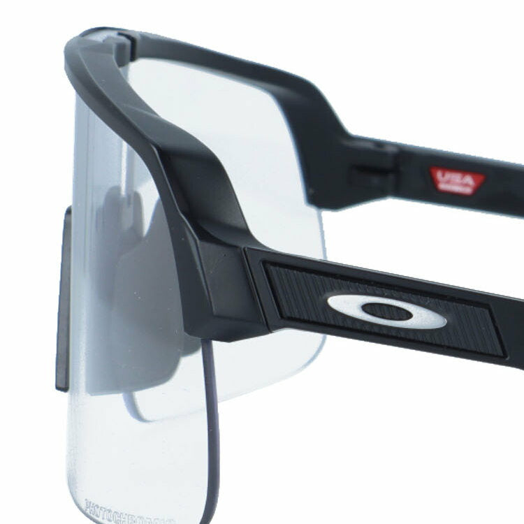 【訳あり】オークリー サングラス スートロライトエス 調光サングラス レギュラーフィット OAKLEY SUTRO LITE S OO9496-0734 134サイズ スポーツ型 紫外線で色が変わる フォトクロミック ユニセックス メンズ レディース ローブリッジフィット