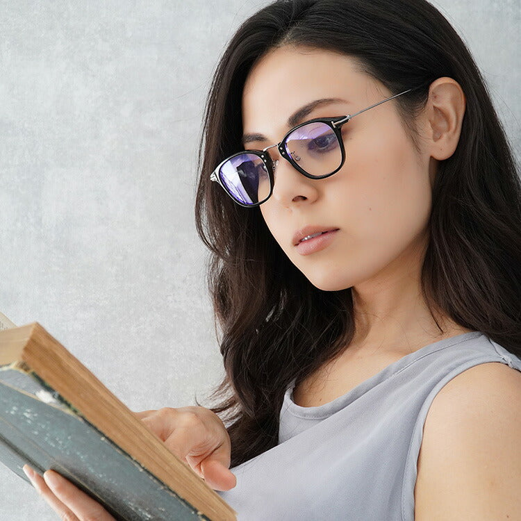 【訳あり】【伊達ブルーライトカットレンズ付】トムフォード メガネ TOM FORD メガネフレーム 眼鏡 FT5649DB 001 47 （TF5649DB 001 47） 調整可能ノーズパッド ウェリントン型 PC スマホ スマートフォン 度付き 度なし 伊達 メンズ レディース UVカット 紫外線 TOMFORD